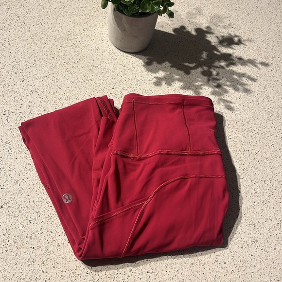 Lululemon Sz 4 Fast & Free 7/8 Tight II *Nulux 25" in Violet Red (dark hot pink) - Picture 13 of 16